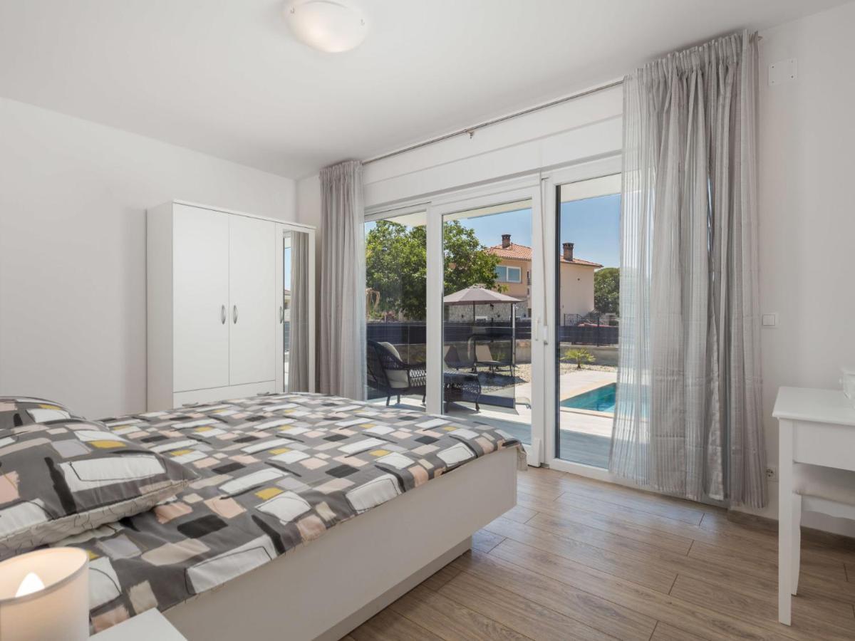 Holiday Home Villa Palma - Krk148 By Interhome Pinezići Extérieur photo