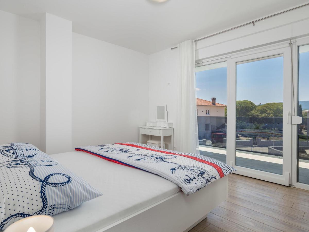 Holiday Home Villa Palma - Krk148 By Interhome Pinezići Extérieur photo